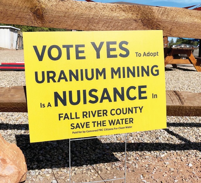 Fall River campaign sign to list uranium mining as a nuisance. Lee Strubinger SDPB